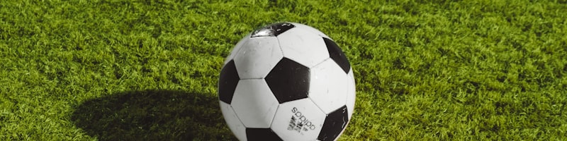 世界杯比赛场馆建设进度航拍图 - 现代化体育场